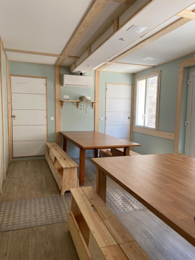 Bohobos Hostel Antibes Eksteriør bilde